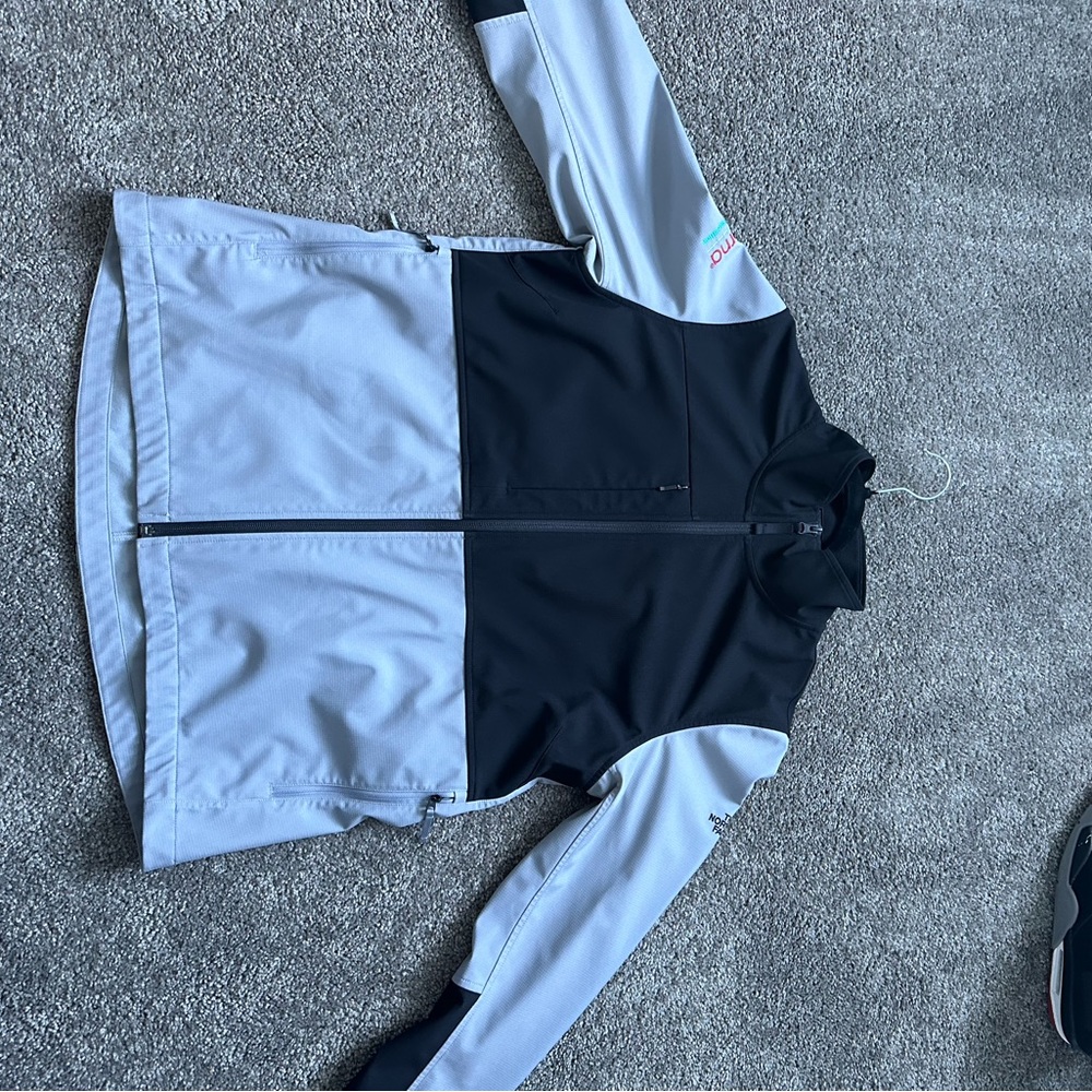 North Face Moderna Branded. Fleece jacket Jacket